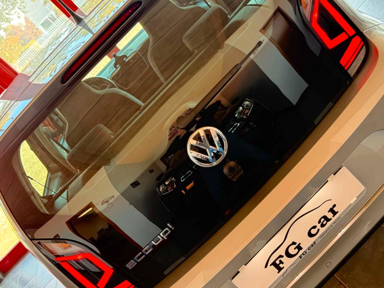 Volkswagen up! 1.0 5p. eco move BlueMotion Technology 68Cv