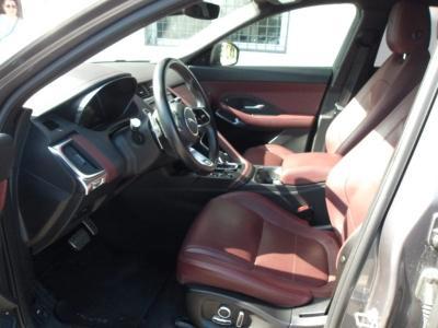 Jaguar E-Pace 2.0d i4 mhev R-Dynamic SE awd 204cv auto