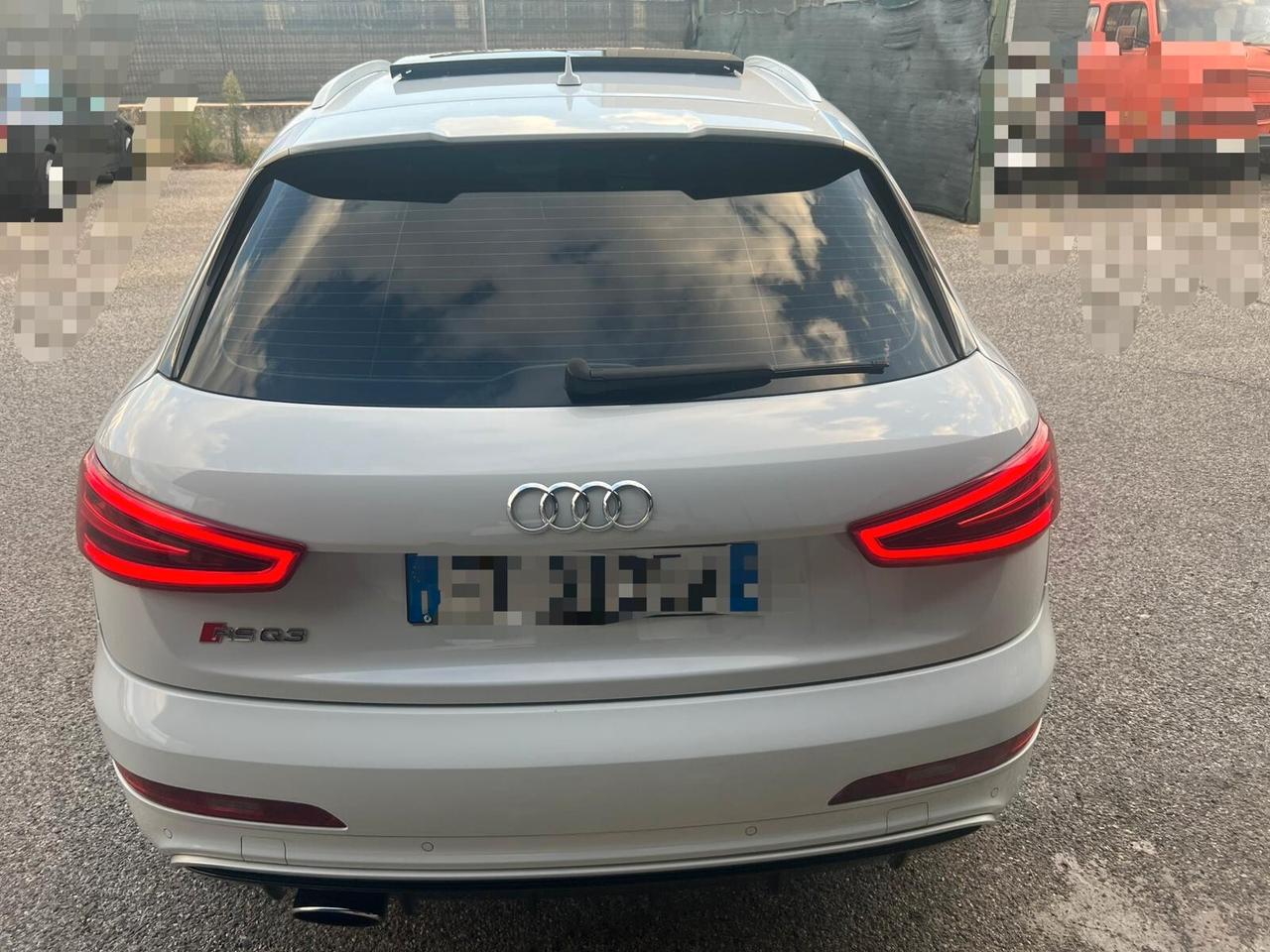 Audi RSQ3 RS 2.5 TFSI quattro S tronic Carbon