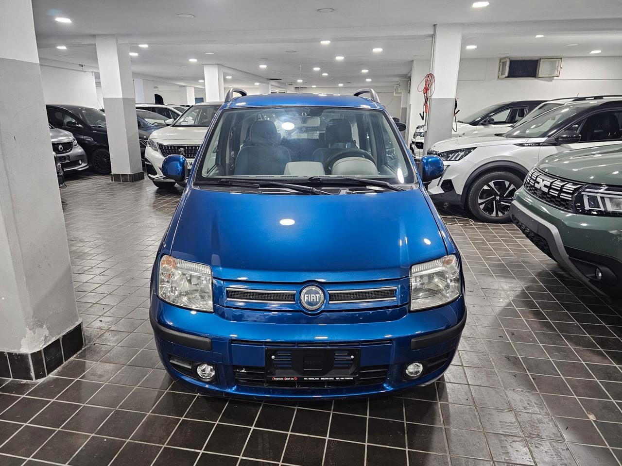 NUOVA FIAT PANDA EMOTION 1.2 BENZ 60CV DUALOGIC AUTOMATIC