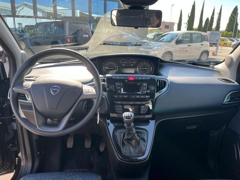 Lancia Ypsilon Ypsilon 1.0 FireFly 5 porte S&S Hybrid Silver