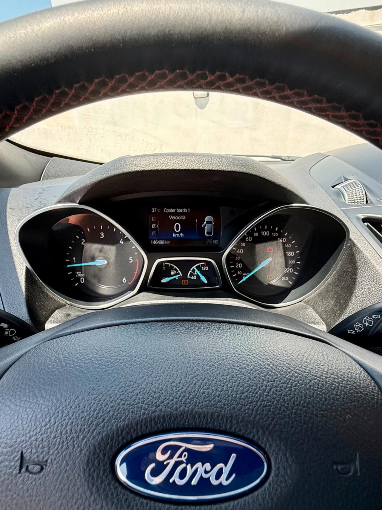 Ford Kuga 1.5 TDCI 120 CV S&S 2WD ST-Line