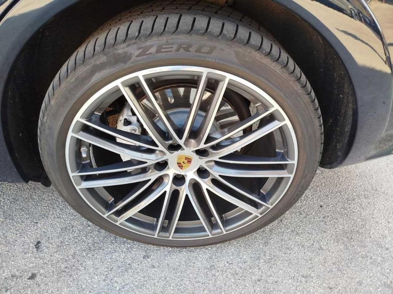 Porsche Cayenne Coupé 3.0 V6