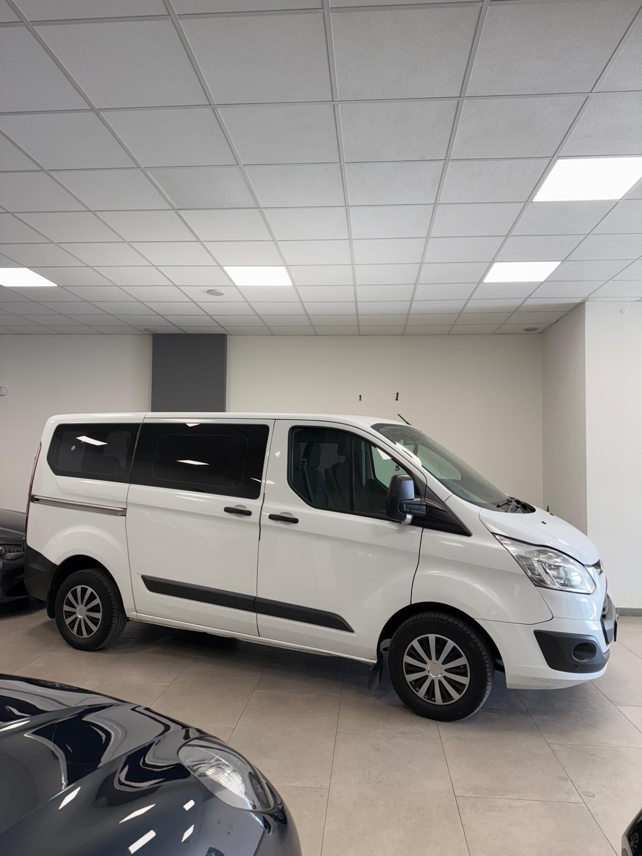 Ford Tourneo Custom Tourneo Custom 310 2.0 TDCi 130CV PL Titanium