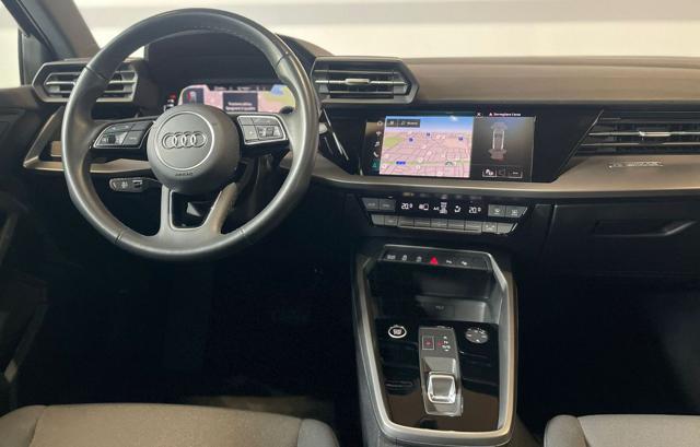 AUDI A3 SPB 40 TFSI quattro S tronic Business Advanced