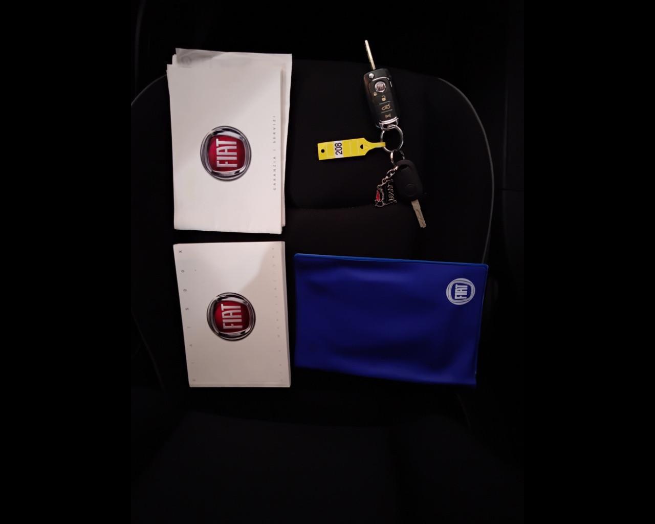 FIAT 500 X 2015 - 500X 1.6 mjt Pop Star 4x2 120cv