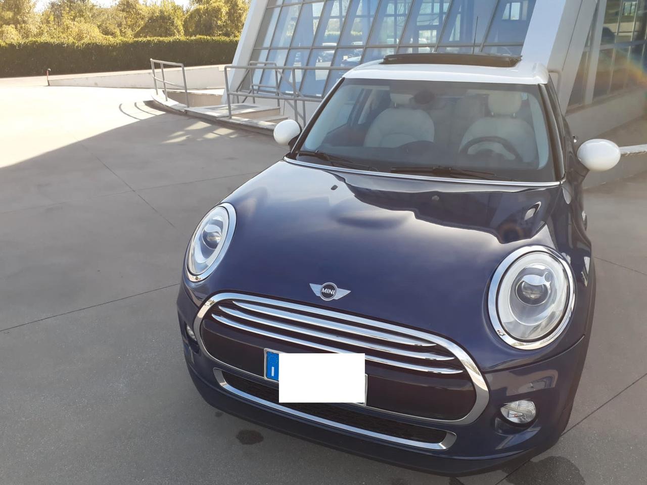 Mini Cooper D 1.5d 115cv 5 porte anno 2015