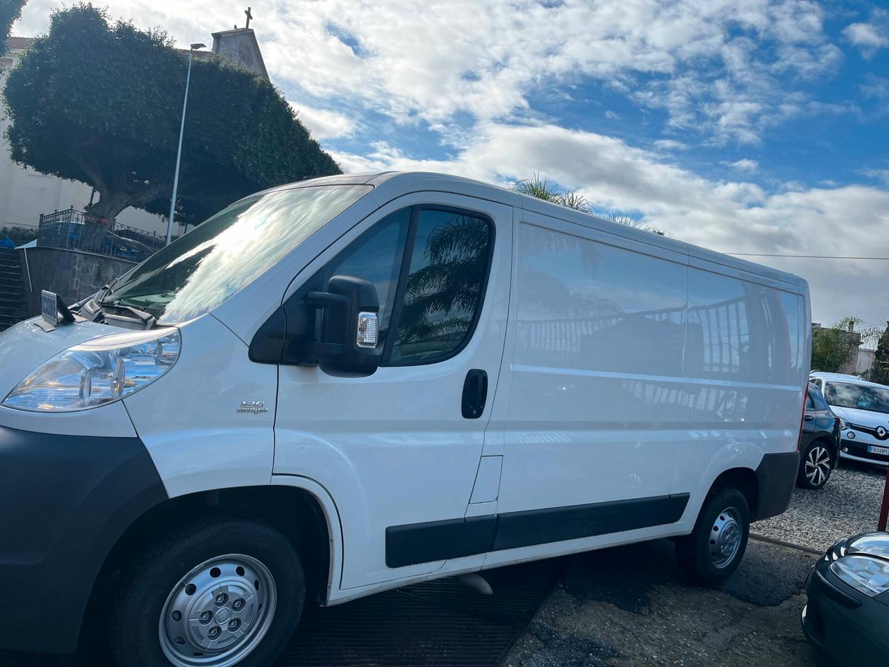 NUEW ARRIVO FIAT MODELLO DUCATOPASSO MEDIODIESEL 2.3 Mjt IVA 22% ESPOSTA E DETRAIBILE