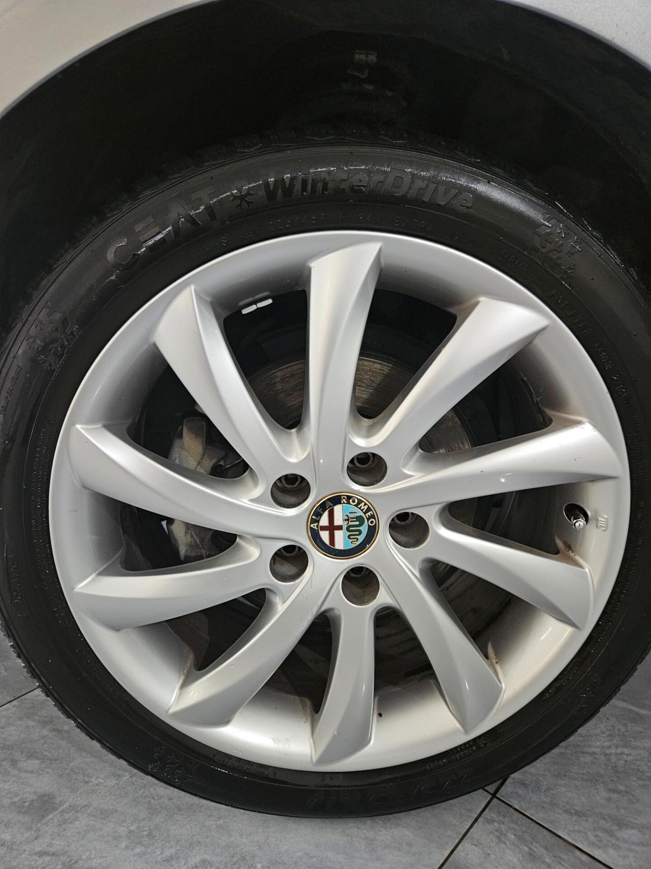 Alfa Romeo Giulietta 1.6 JTDm-2 105 CV Distinctive