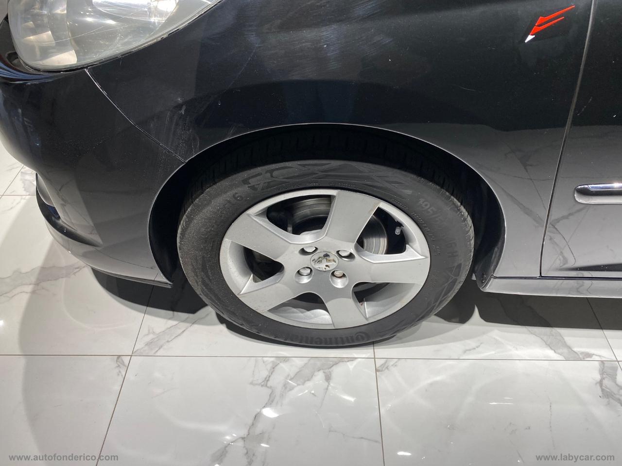 PEUGEOT 207 1.6 8V HDi 93 CV SW Ciel Allure