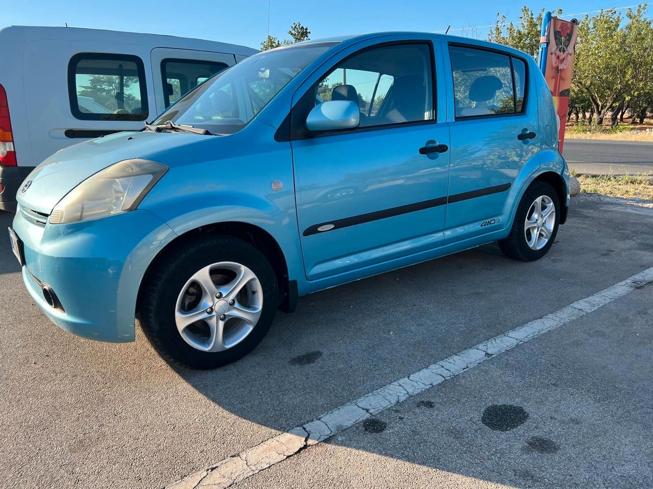 Daihatsu Sirion 1.3 16V 4WD Mio