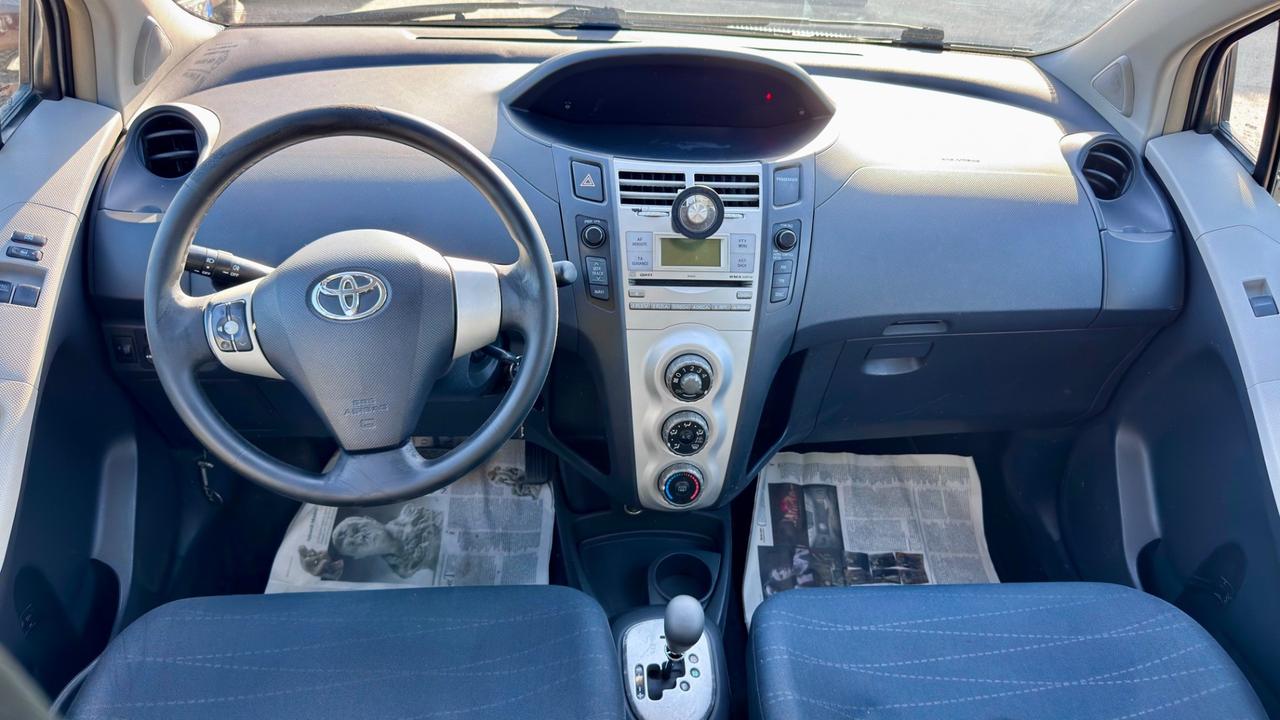 Toyota Yaris 1.3 5 porte M-MT Navi