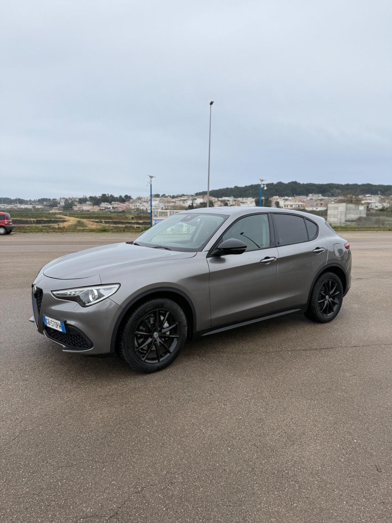 Alfa Romeo Stelvio 2.2 Turbodiesel 160 CV AT8 RWD Business