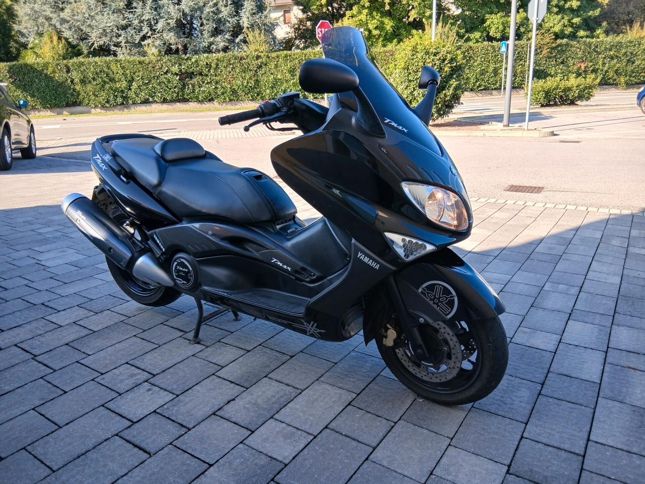 Yamaha T Max Black edition__valuto permute con auto