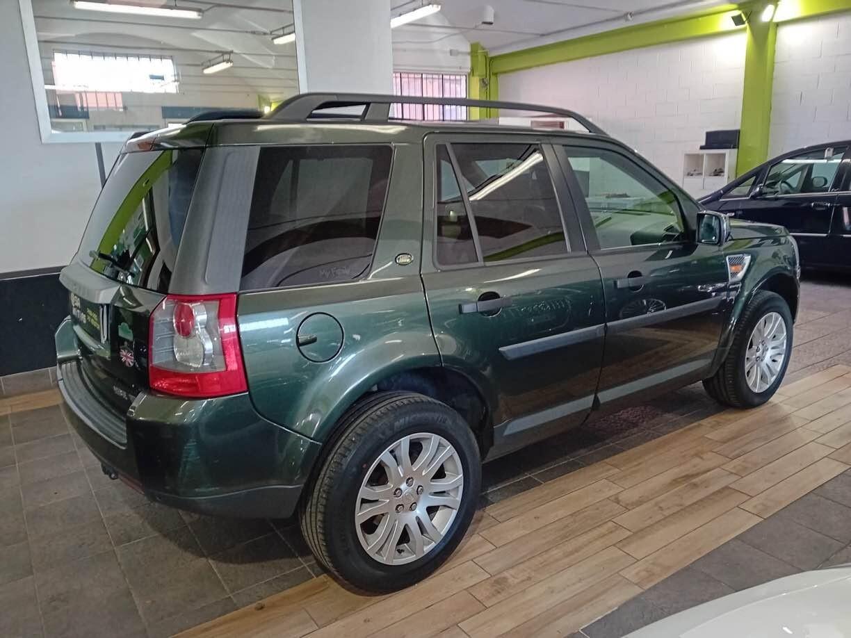 LAND ROVER FREELANDER 2.2 Td4