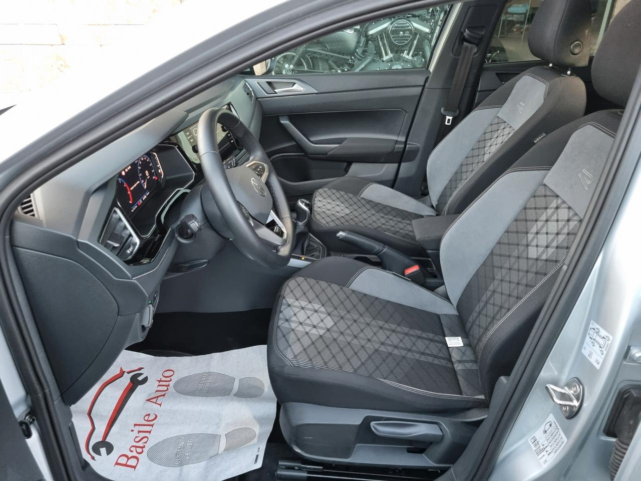 Volkswagen Taigo 1.0 TSI 115 CV R-Line