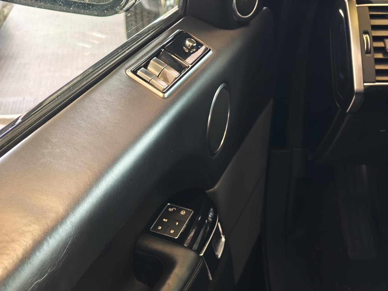 Land Rover Range Rover Sport Range Rover Sport 3.0 SDV6 HSE Dynamic