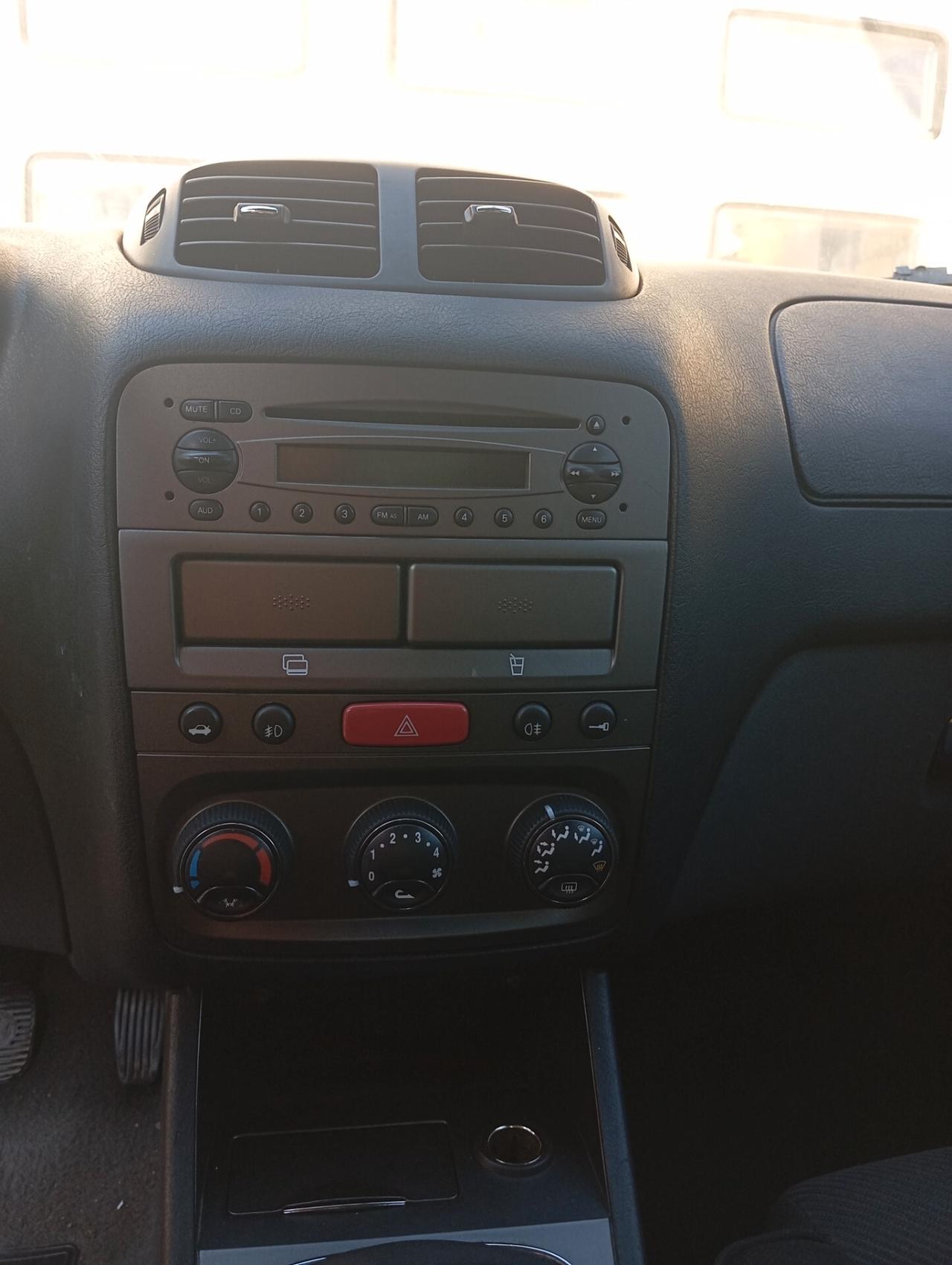 Alfa Romeo 147 1.6 16V TS (105) 5 porte PERMUTE