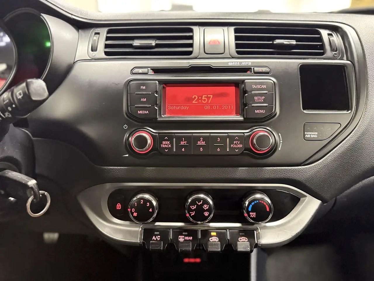 Kia Rio 1.2 CVVT 5p. EX