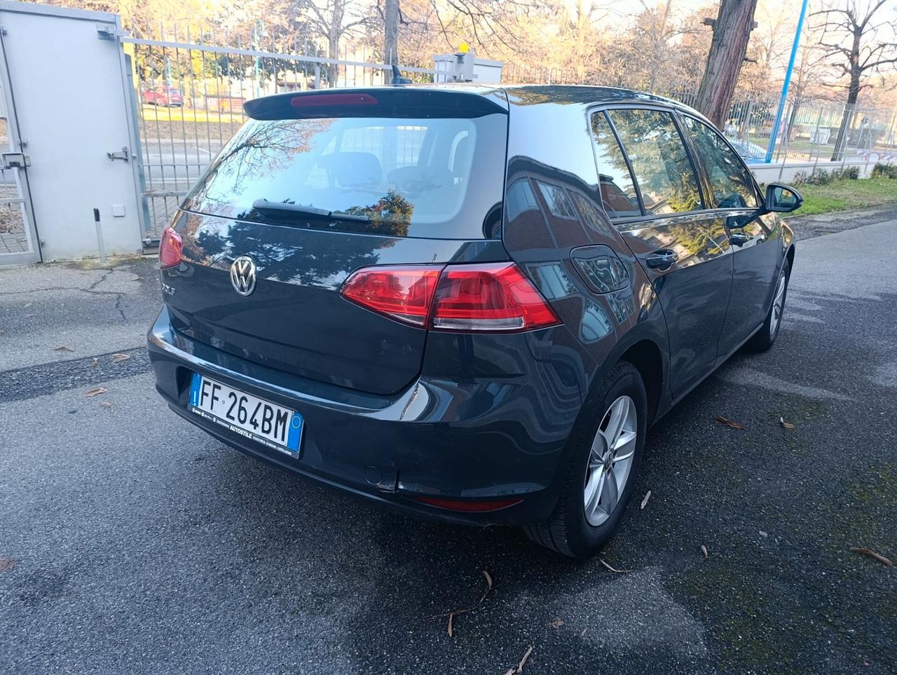 Volkswagen Golf 1.2 TSI 85 CV 5p. Trendline BlueMotion Technology - NEOPATENTATI