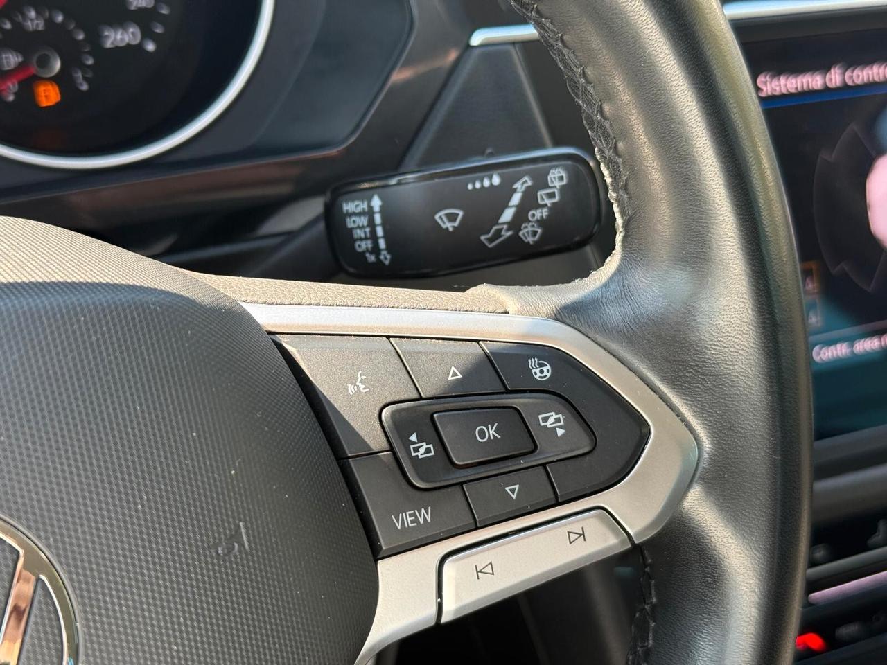 Tiguan 2.0 TDI 122 CV Life My 2022 * Ok Neopatentati