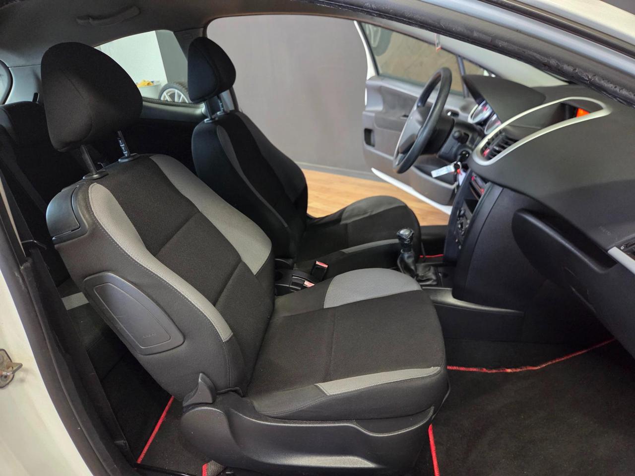 Peugeot 207 3 Porte 207 3p 1.4 8v Energie Sport