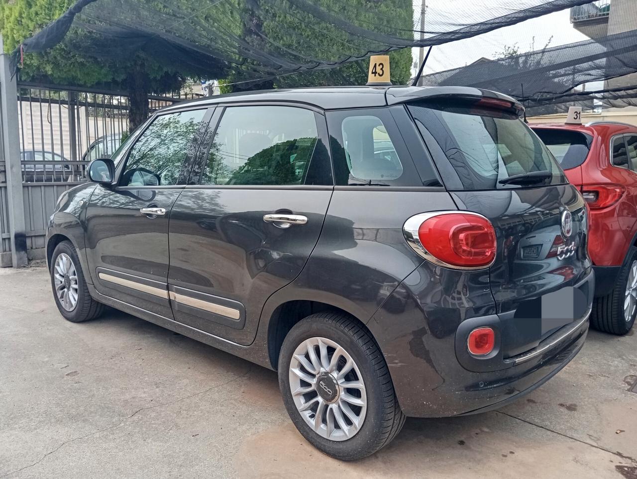Fiat 500L 1.4 95 CV Lounge valuto permute