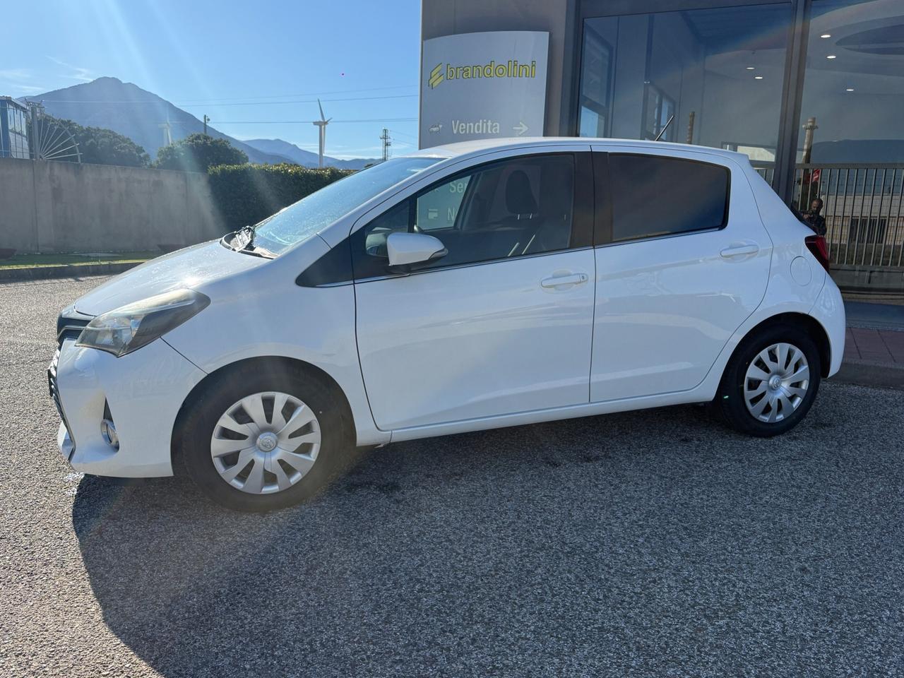 Toyota Yaris 1.0 5 porte Active