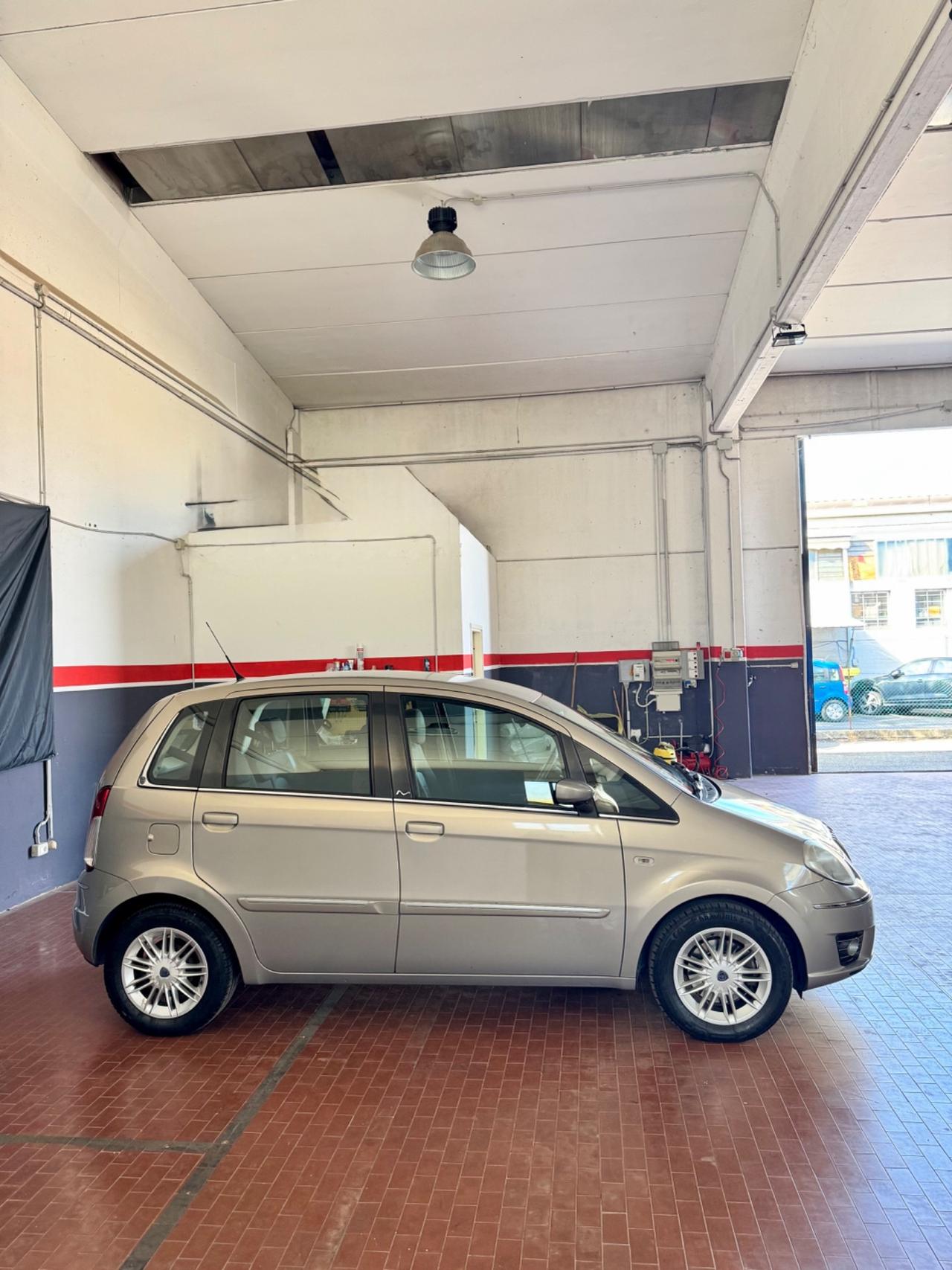 Lancia MUSA 1.3 Multijet 16V 70 CV Argento