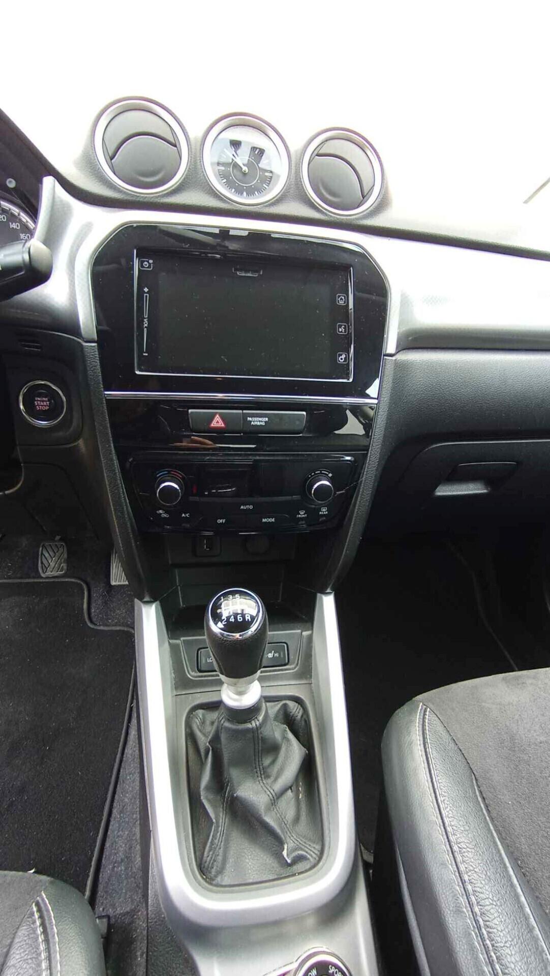 SUZUKI VITARA 1.6 DS 4X4 - OK NEOPATENTATI