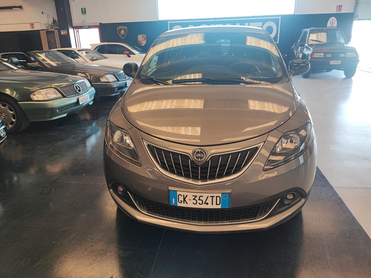 Lancia Ypsilon 1.0 FireFly 5 porte S&S Hybryd Gold