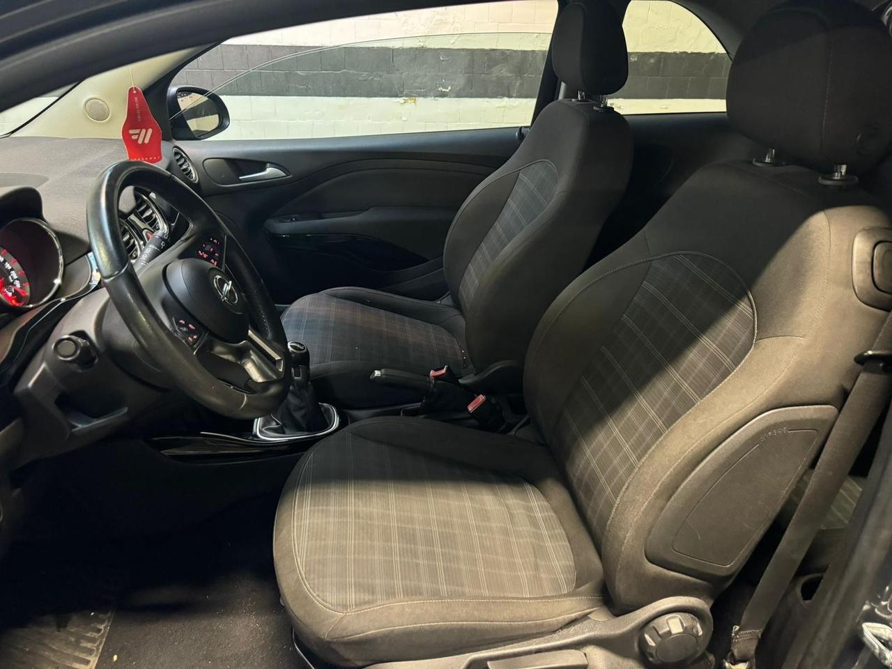 Opel Adam 1.2 70 CV Glam