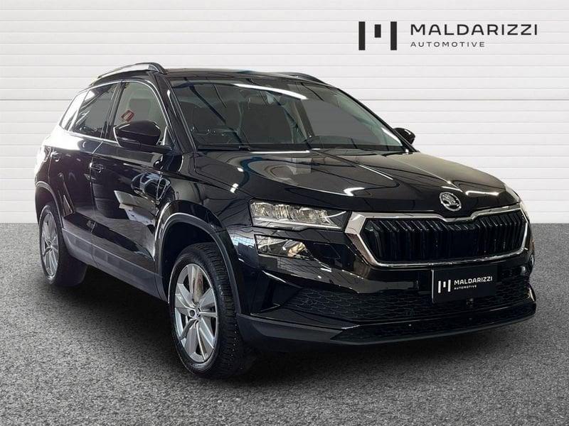 Skoda Karoq 2022 1.0 tsi Executive 115cv