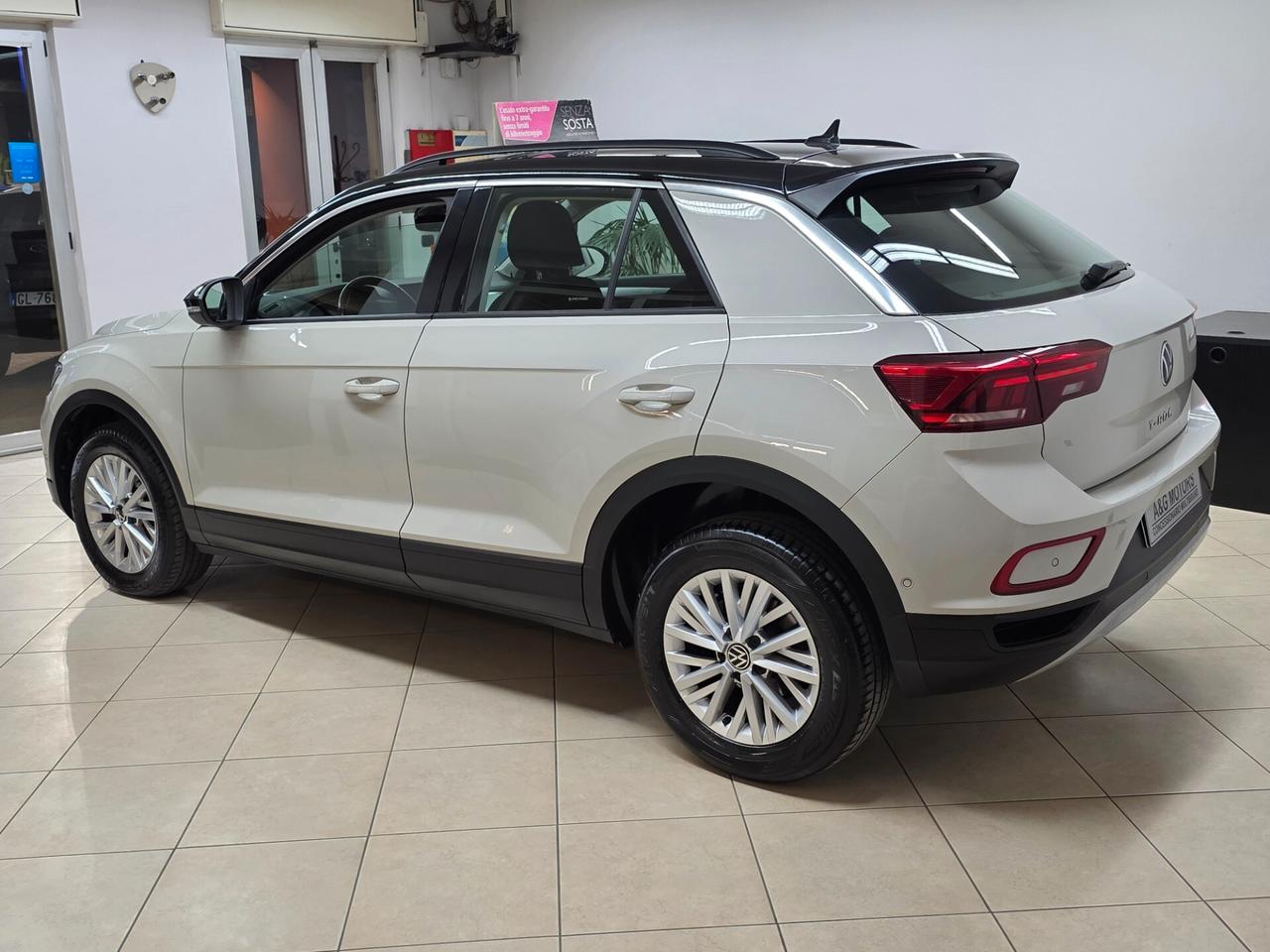 VOLKSWAGEN T-ROC MY23 1.0 TSI LIFE RESTYLING
