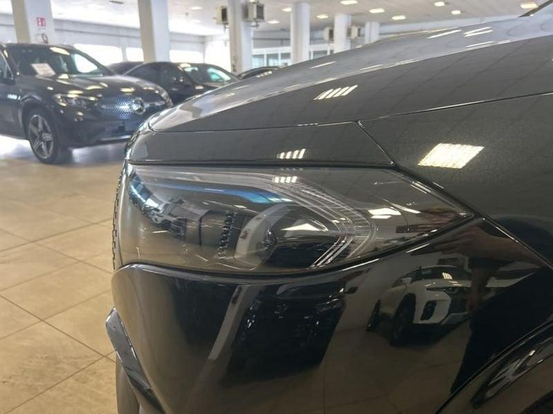 Mercedes-Benz EQA 300 4MATIC AMG Line Advanced
