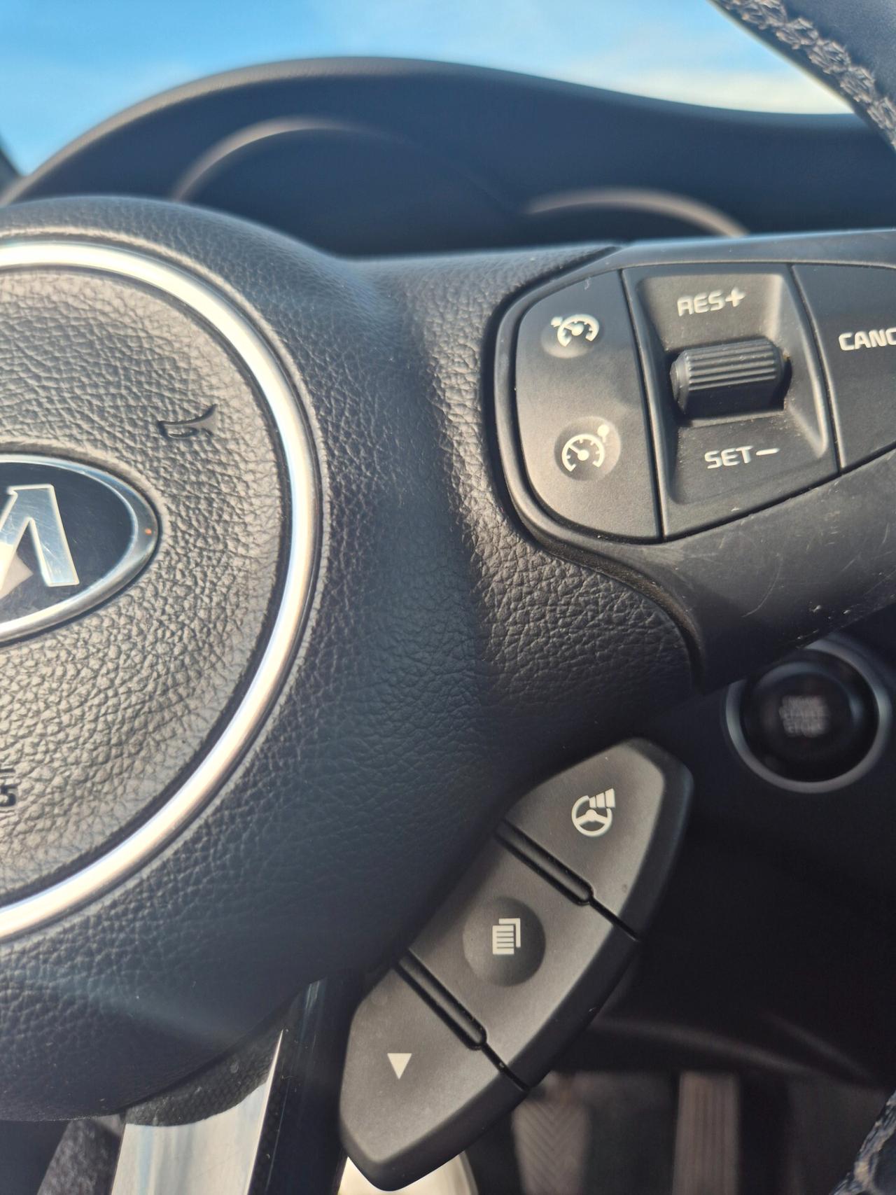 Kia Carens 1.7 CRDi 115 CV Cool