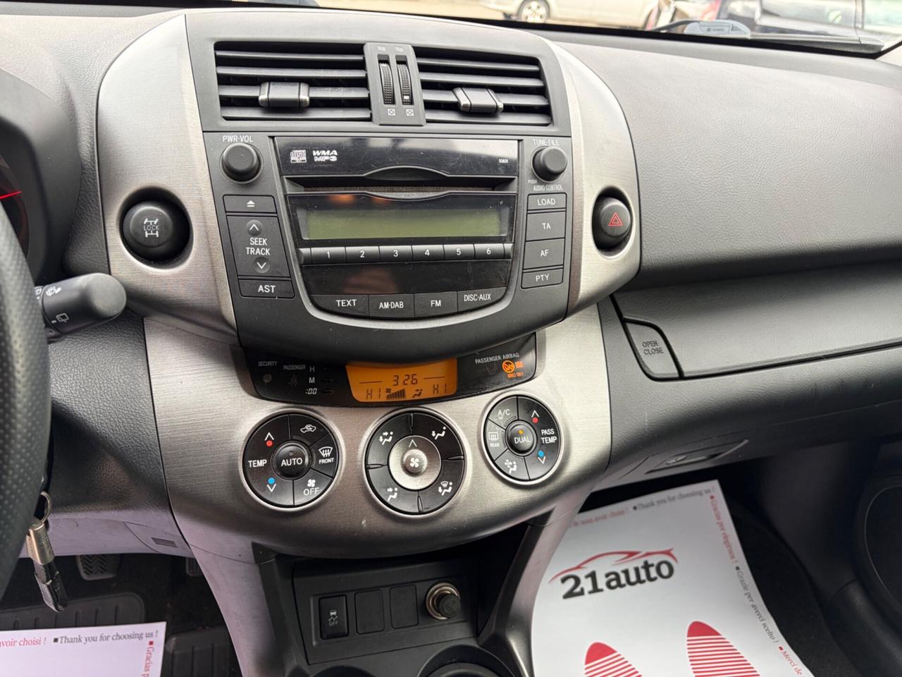 Toyota RAV 4 RAV4 2.0 Luxury