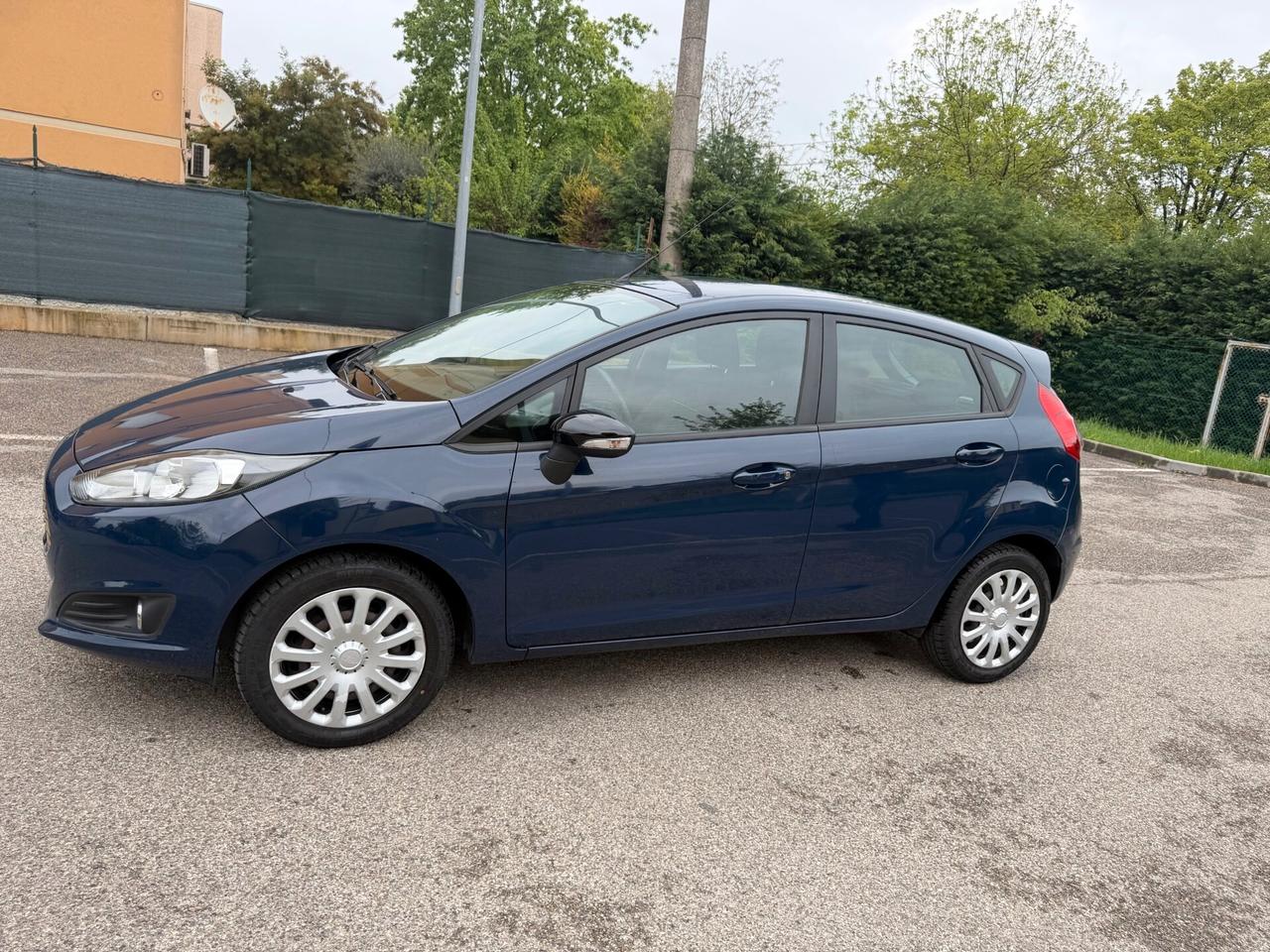 Ford Fiesta 1.4 Gpl - NEOPATENTATI - 12 MESI DI GARANZIA -