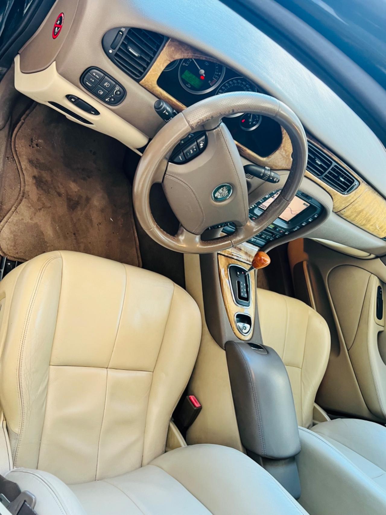 Jaguar S-Type 2.7 diesel V6 Classic