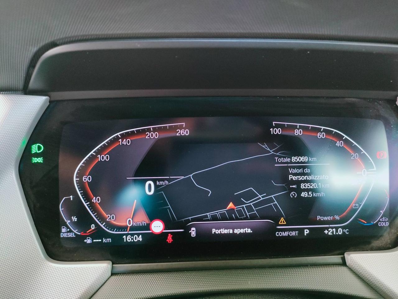 BMW Serie 1 F40 - 118d Business Advantage auto