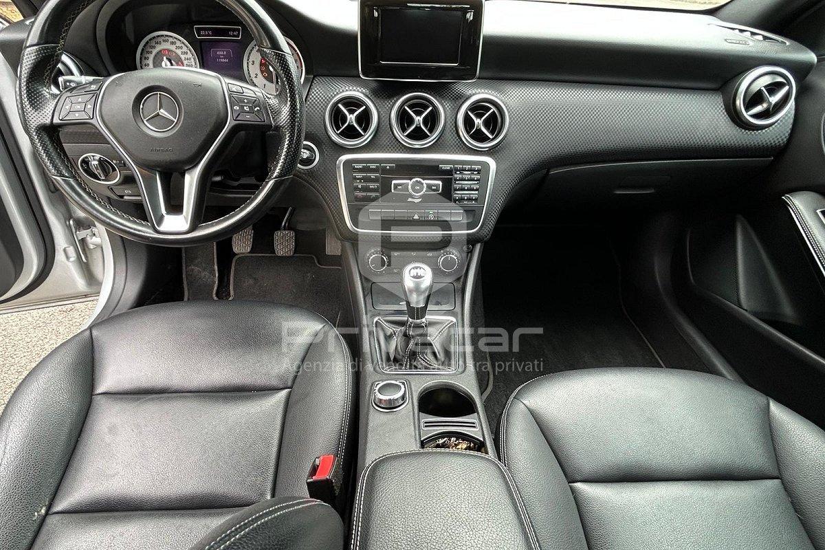 MERCEDES A 200 Sport