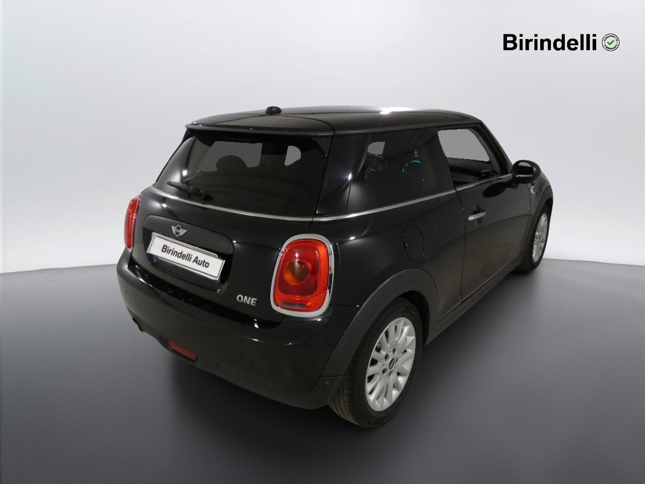 MINI Mini 4ª serie (F56) - Mini 1.2 One 75 CV