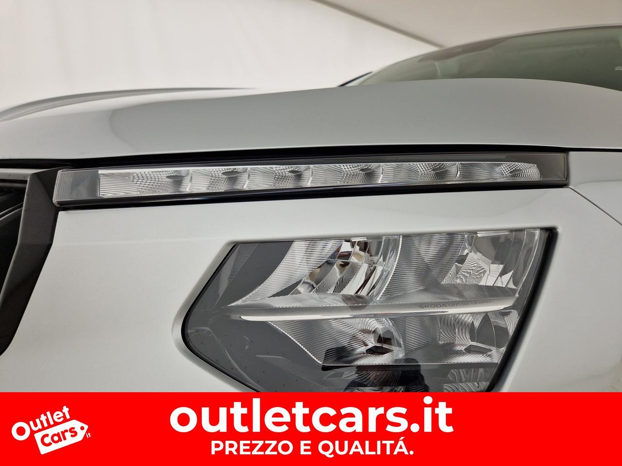 Skoda Kamiq 1.0 tsi black dots 95cv