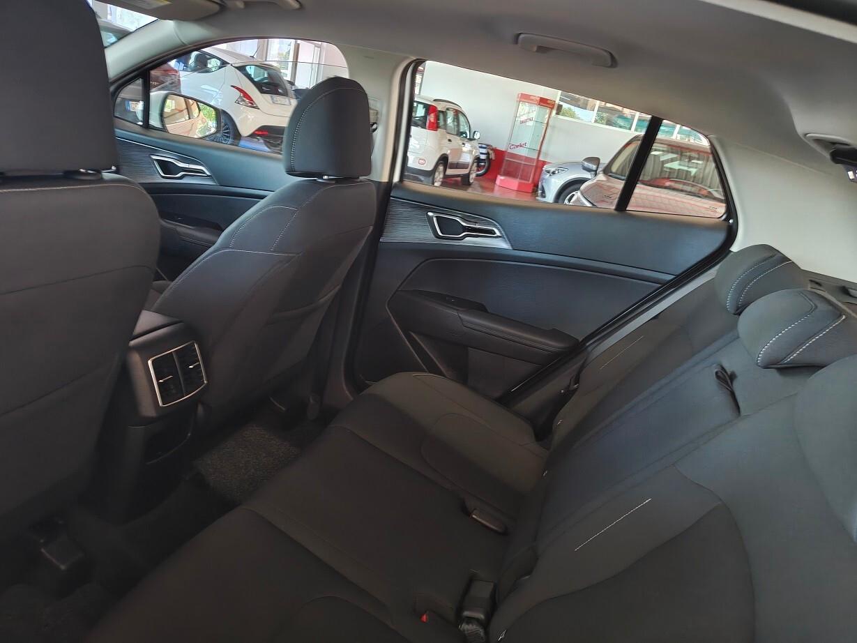 Kia Sportage 1.6 CRDi MHEV Business