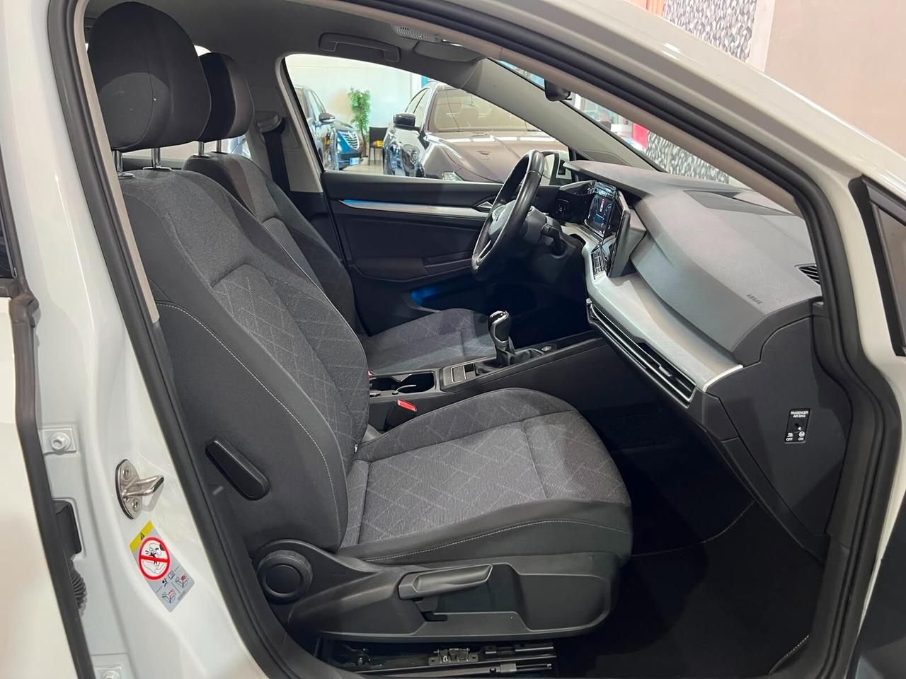 Volkswagen Golf 2.0 TDI 115 CV SCR Life 2021
