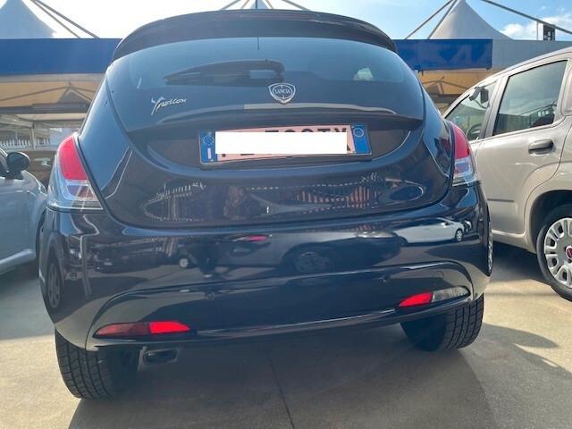 LANCIA YPSILON 11/2017 SOLI 85 MILA KM!