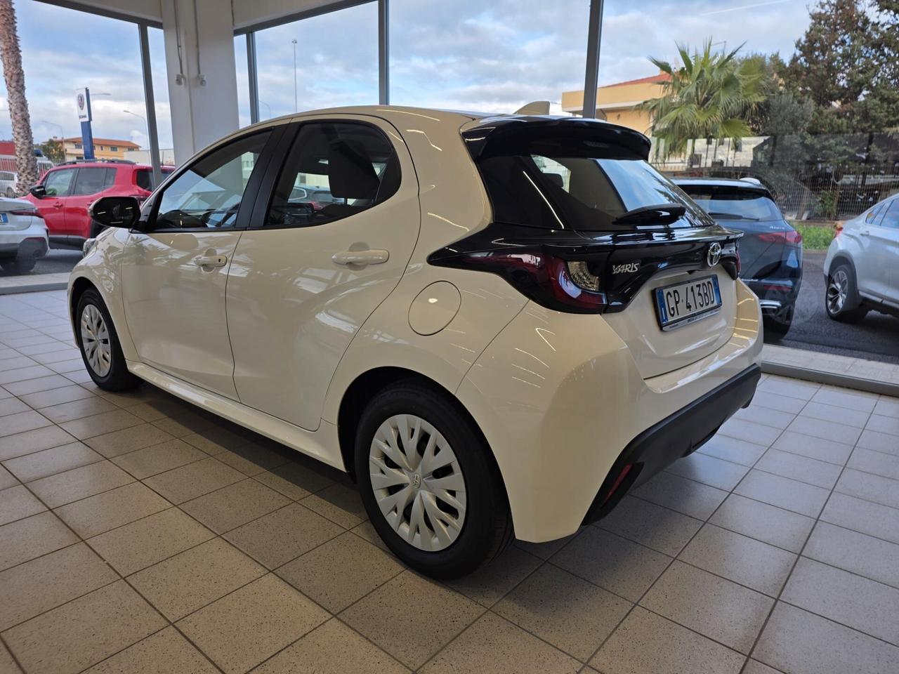 Toyota Yaris 1.5 Hybrid 5 porte Business