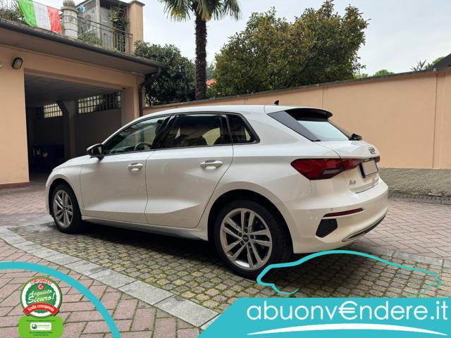 AUDI A3 SPB 35 TFSI Identity Black KM ZERO