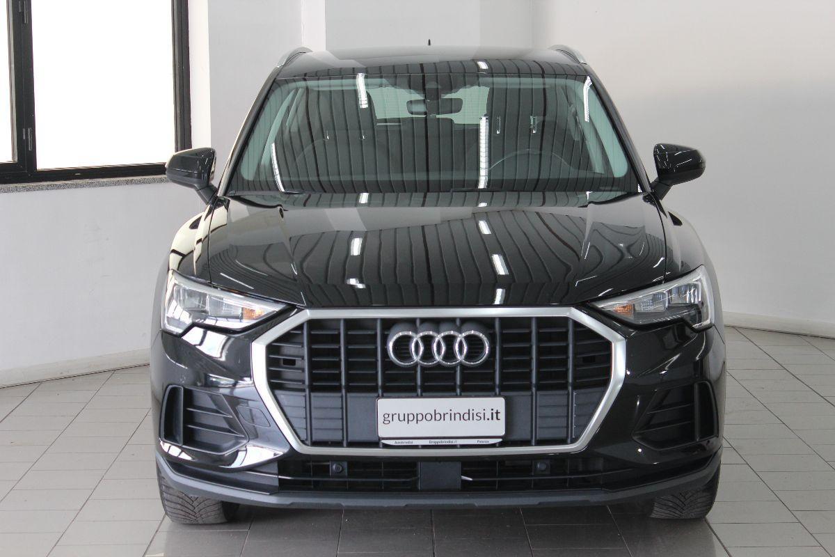 AUDI - Q3 - 35 TDI S tronic Business