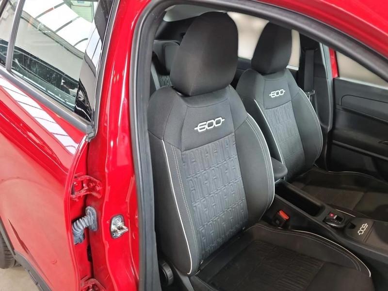 FIAT 600 1.2 HYBRID 100 CV BUSINESS AUTO SUV